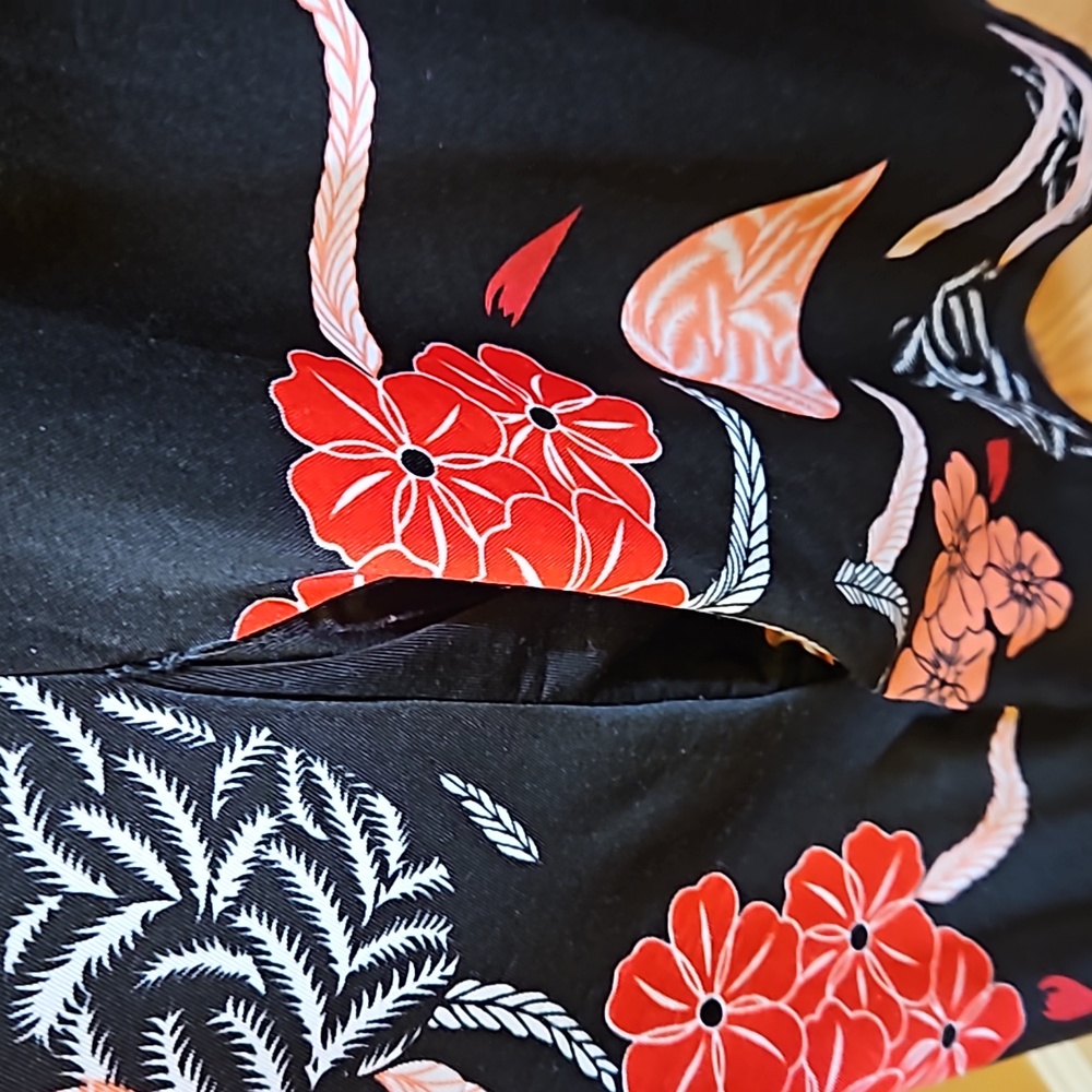ARIANNA DRESS L/XL BY HOWARD'S FLORAL RED PINK BLACK WHITE SIDE POCKETS - Picture 6 of 10